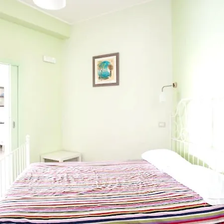Welcoming In With Included Parking Apartment Nicolosi