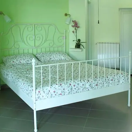 Apartment Welcoming In With Included Parking Nicolosi